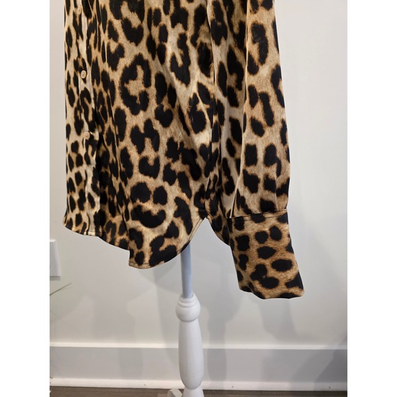 H&M Women's Size Small Leopard Print Twill Long Sleeve Shirt - Picture 4 of 5